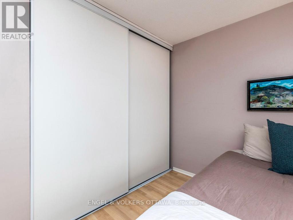 31 Castlegreen Private, Ottawa, Ontario  K1T 3N4 - Photo 16 - X13010344