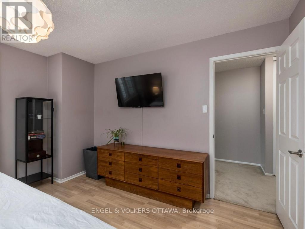 31 Castlegreen Private, Ottawa, Ontario  K1T 3N4 - Photo 17 - X13010344