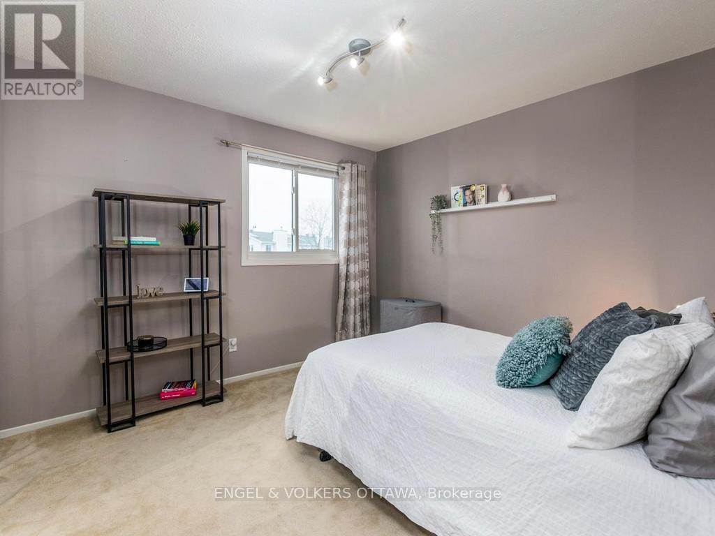 31 Castlegreen Private, Ottawa, Ontario  K1T 3N4 - Photo 18 - X13010344