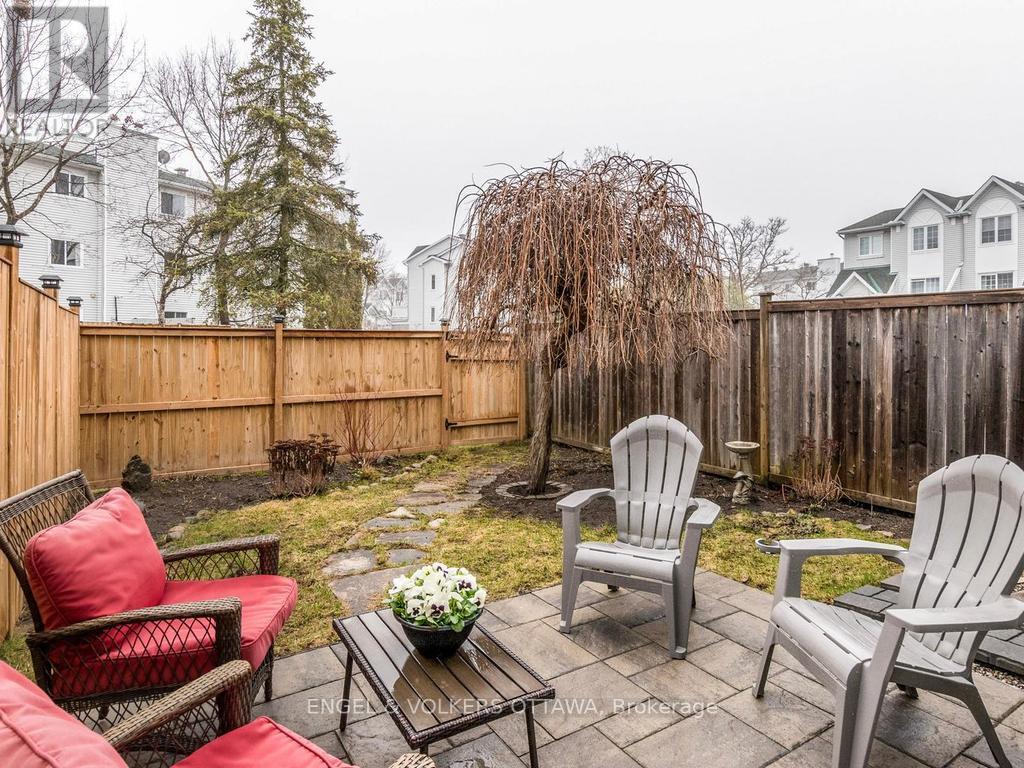 31 Castlegreen Private, Ottawa, Ontario  K1T 3N4 - Photo 25 - X13010344