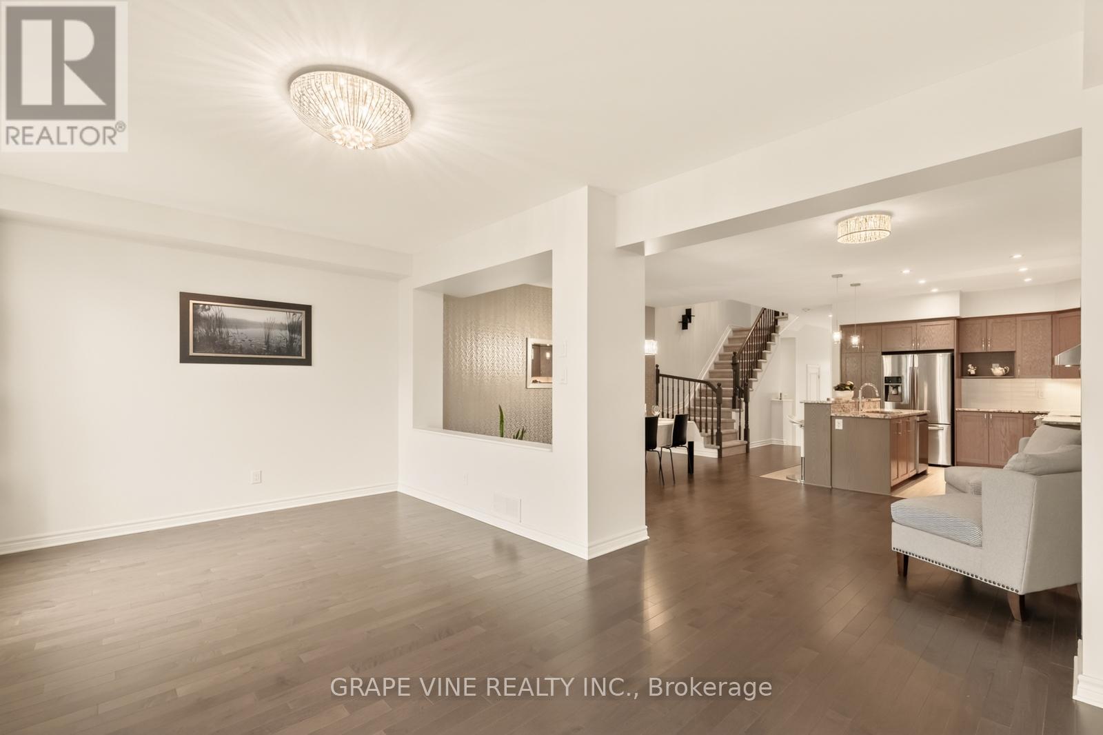 383 Memorial Grove, Ottawa, Ontario  K1X 0C7 - Photo 15 - X13010364