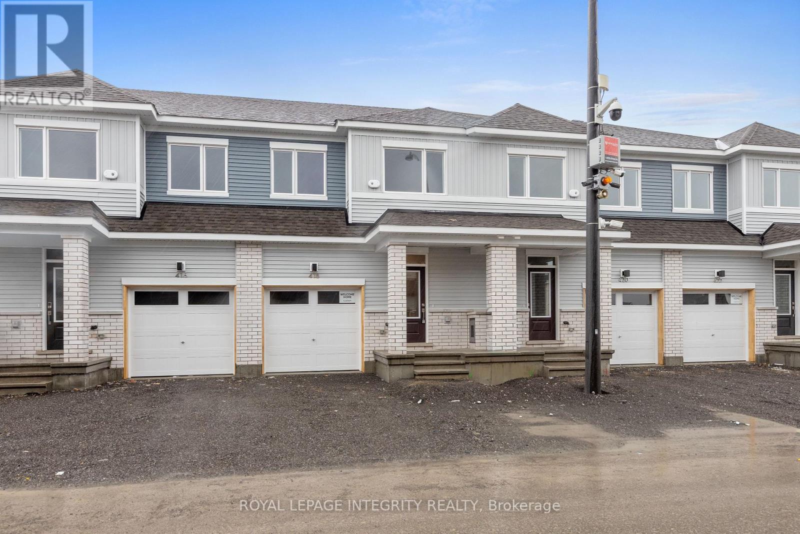 418 Les Emmerson Drive, Ottawa, Ontario  K2J 4J4 - Photo 3 - X13011704