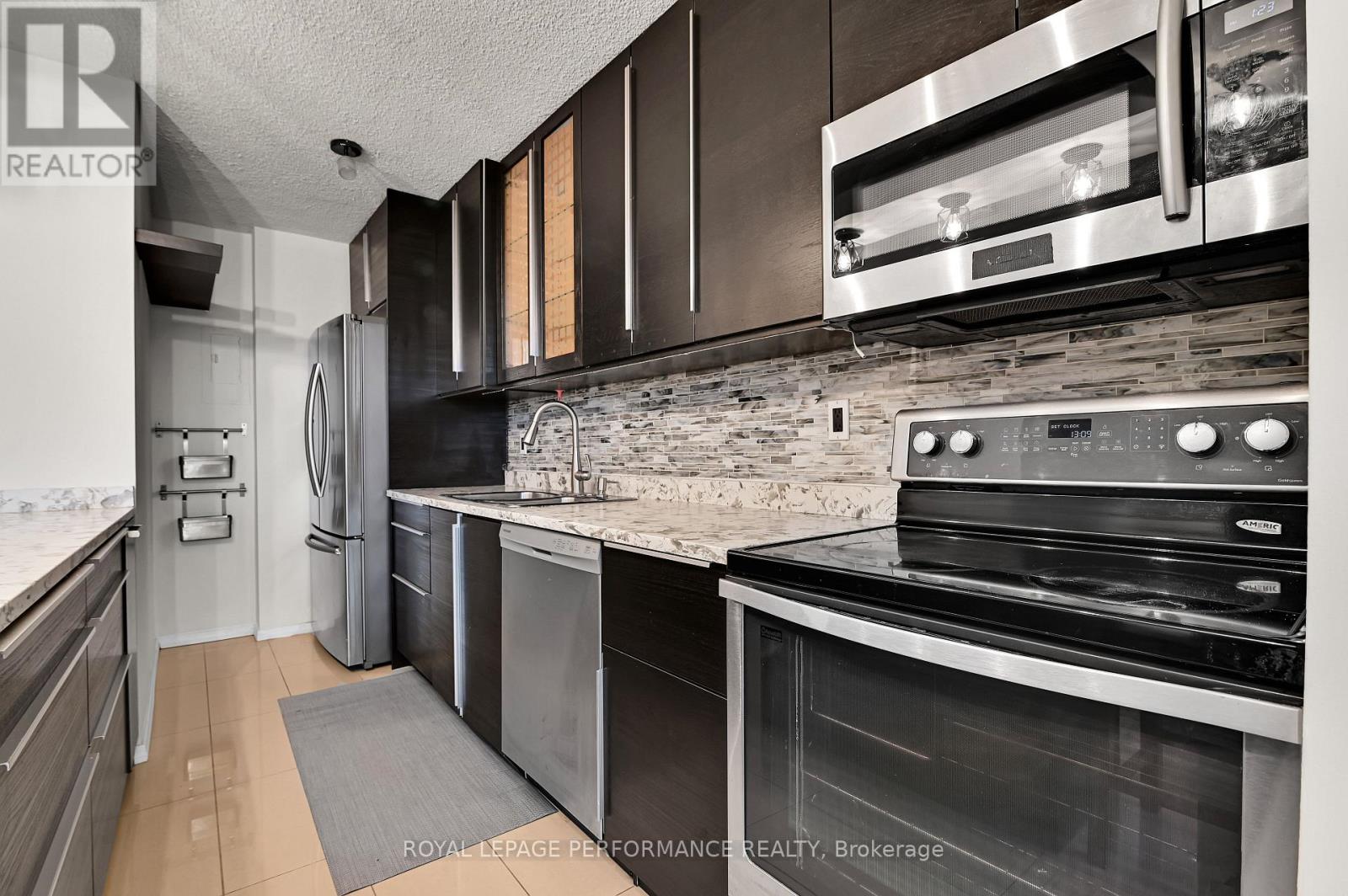 1102 - 1785 Frobisher Lane, Ottawa, Ontario  K1G 3T7 - Photo 14 - X13013140