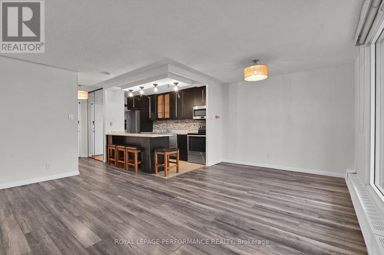 1102 - 1785 Frobisher Lane, Ottawa, Ontario  K1G 3T7 - Photo 17 - X13013140