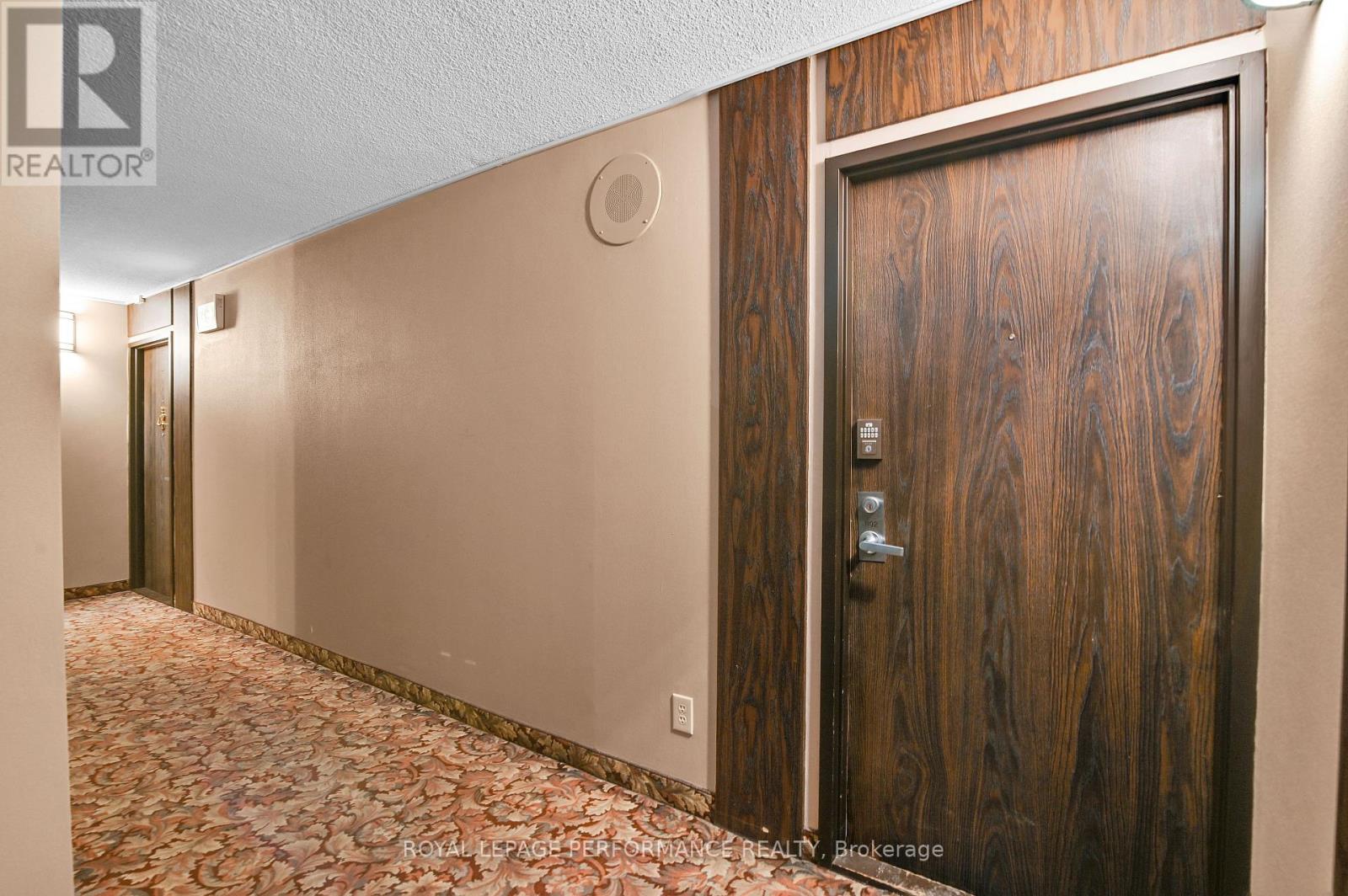 1102 - 1785 Frobisher Lane, Ottawa, Ontario  K1G 3T7 - Photo 8 - X13013140