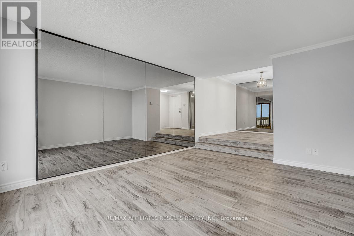 1609 - 415 Greenview Avenue, Ottawa, Ontario  K2B 8G5 - Photo 15 - X13013346