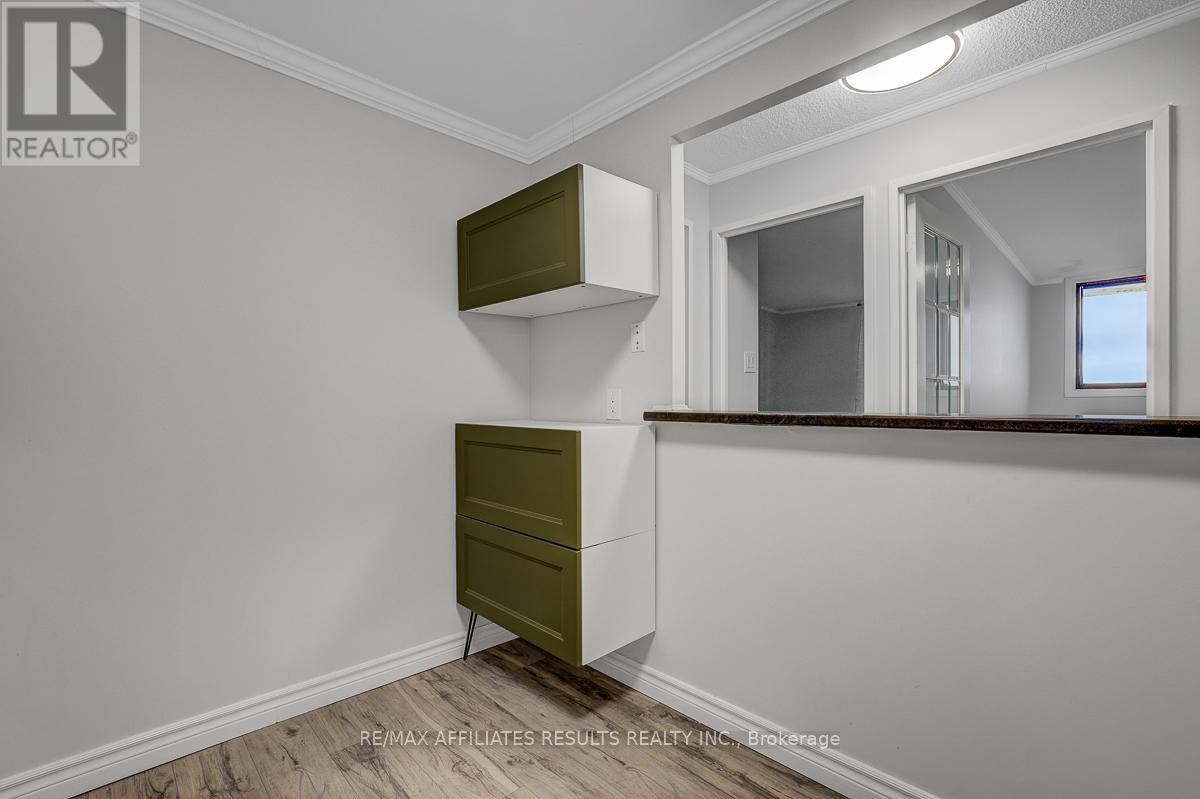 1609 - 415 Greenview Avenue, Ottawa, Ontario  K2B 8G5 - Photo 18 - X13013346