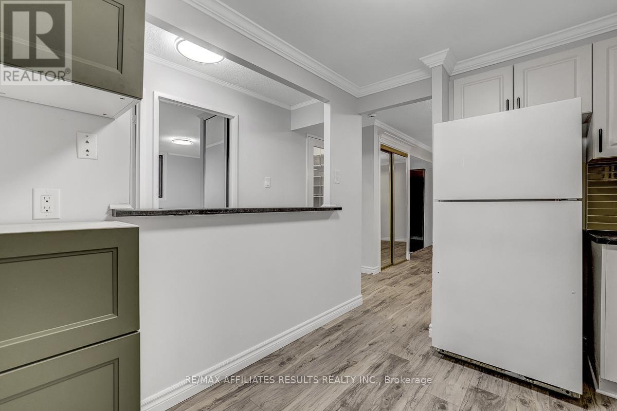 1609 - 415 Greenview Avenue, Ottawa, Ontario  K2B 8G5 - Photo 19 - X13013346