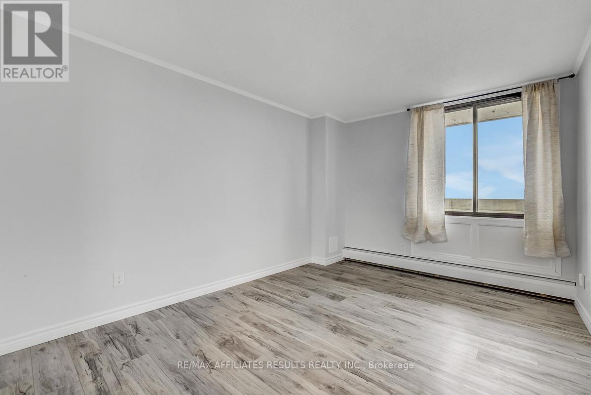 1609 - 415 Greenview Avenue, Ottawa, Ontario  K2B 8G5 - Photo 22 - X13013346