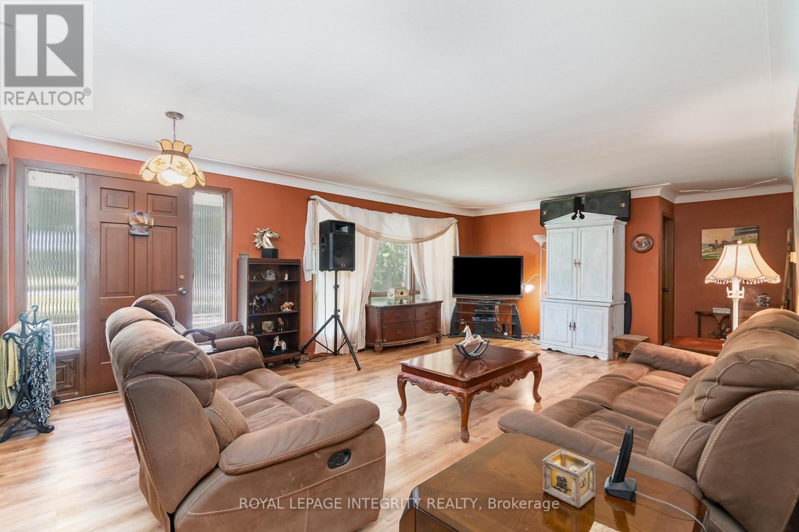 5801 Bossert Road, Niagara Falls, Ontario  L2E 6S6 - Photo 16 - X13020046