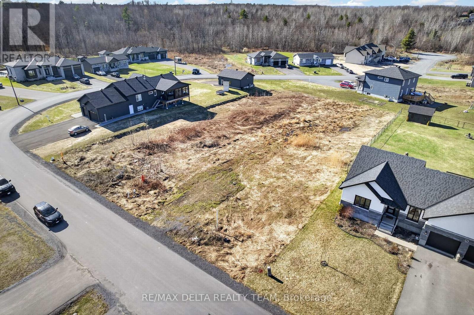 253 Roxanne Street, Clarence-Rockland, Ontario  K0A 1N0 - Photo 4 - X13020194