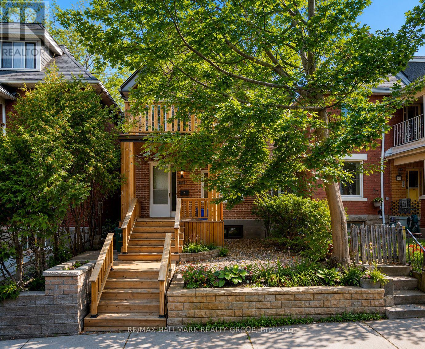 2 - 133 SPADINA AVENUE, Ottawa, Ontario