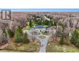 5749 KNIGHTS DRIVE, Ottawa, Ontario