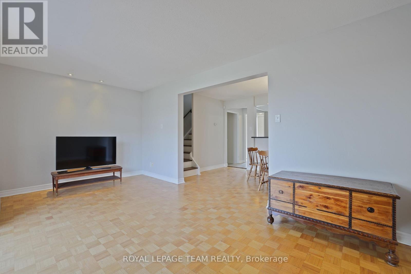 2942 Fairlea Crescent, Ottawa, Ontario  K1V 8T7 - Photo 15 - X13022168