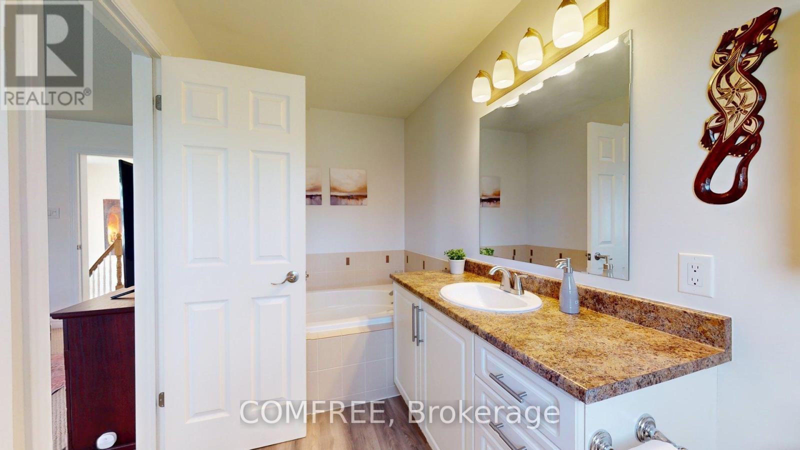 239 Hunterbrook Street, Ottawa, Ontario  K2K 0E5 - Photo 20 - X13022470