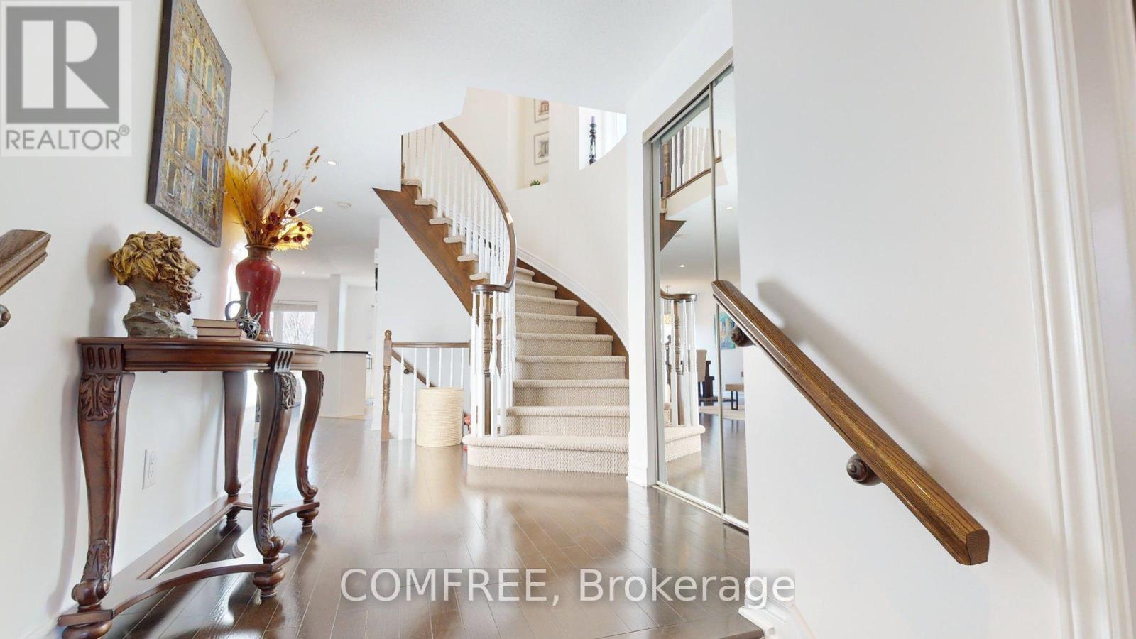 239 Hunterbrook Street, Ottawa, Ontario  K2K 0E5 - Photo 4 - X13022470
