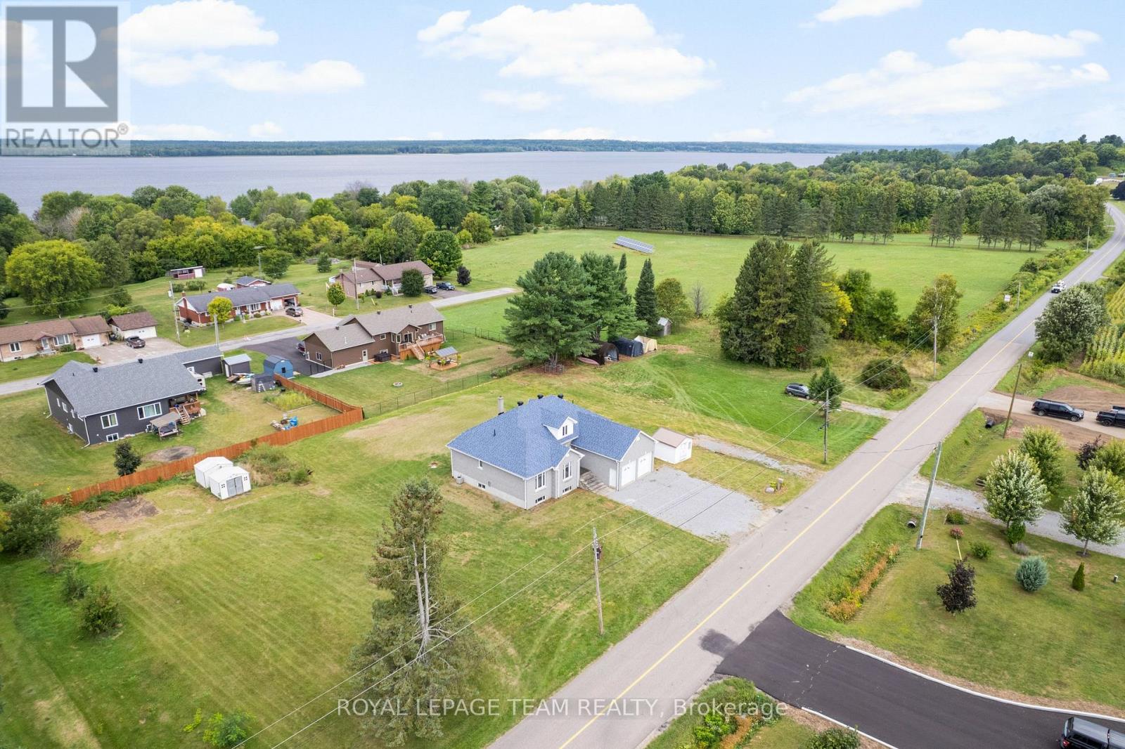 37 Rapid Road, Whitewater Region, Ontario  K0J 2L0 - Photo 6 - X13022706