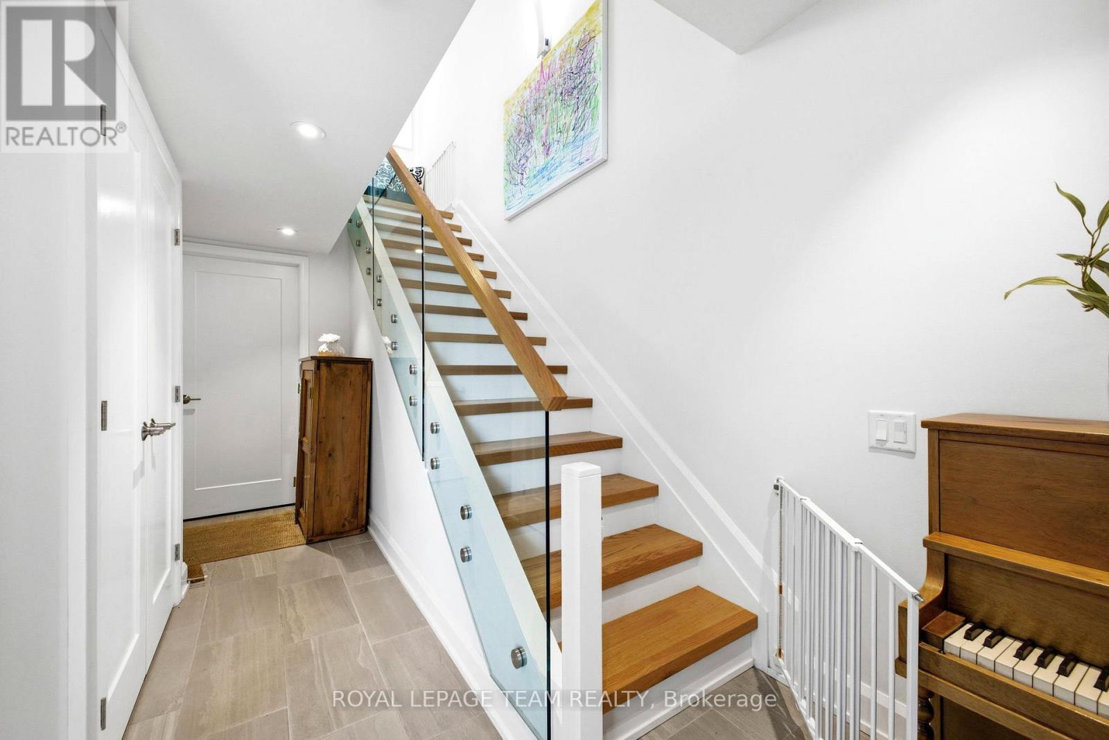 526 Edison Avenue, Ottawa, Ontario  K2A 3Y5 - Photo 27 - X13025680