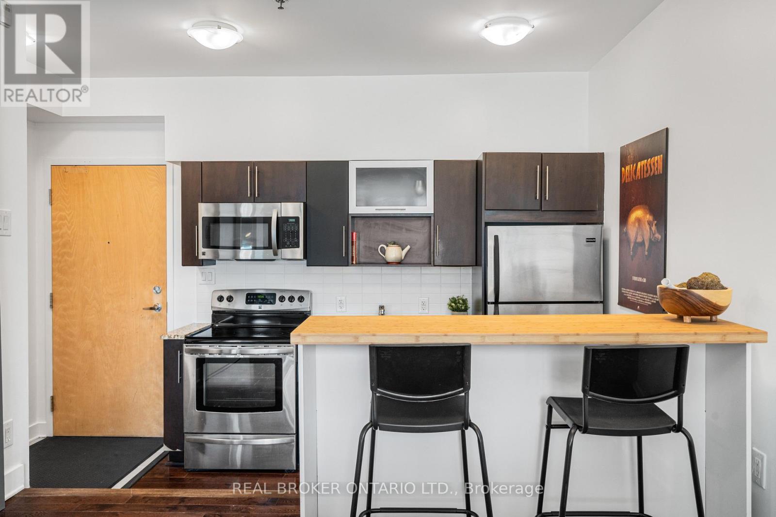 102 - 360 Cumberland Street, Ottawa, Ontario  K1N 0B1 - Photo 2 - X13026022