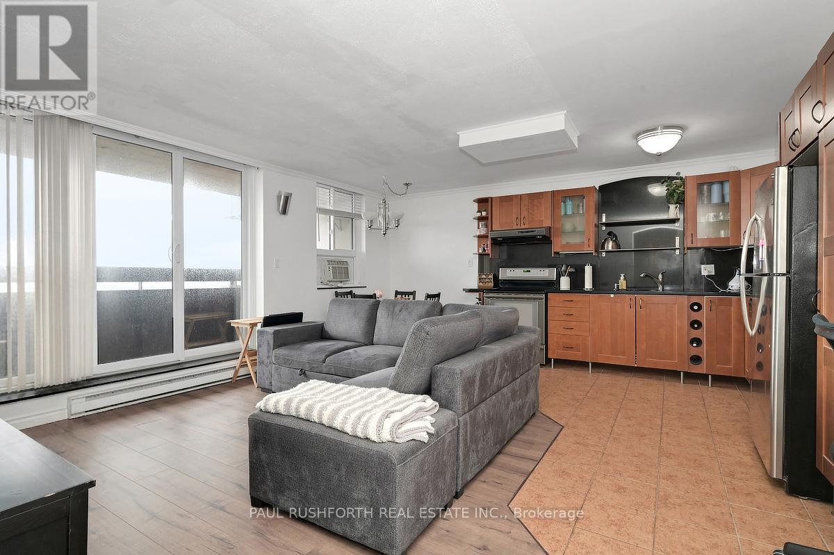 1517 - 2000 Jasmine Crescent, Ottawa, Ontario  K1J 8K4 - Photo 2 - X13029292