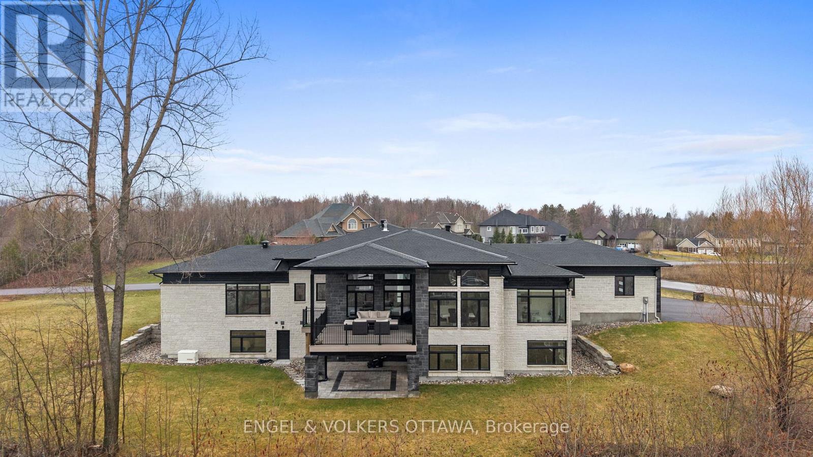 1600 Nightshade Place, Ottawa, Ontario  K4P 0C7 - Photo 2 - X13029762