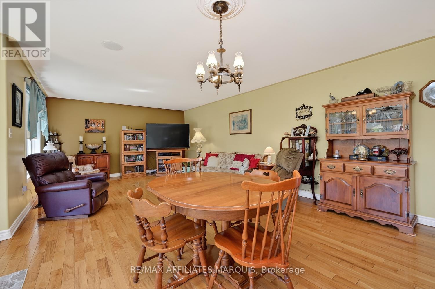 375 Ferguson Tetlock Road, Montague, Ontario  K7A 4S4 - Photo 9 - X13032594