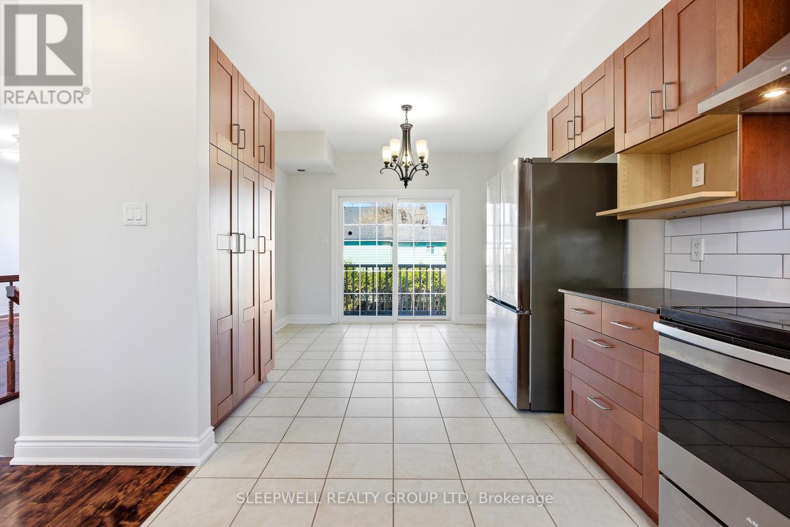 54 Christie Street, Ottawa, Ontario  K1R 0A9 - Photo 15 - X13032854