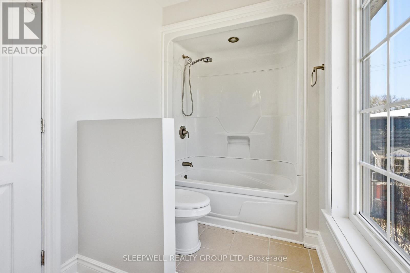 54 Christie Street, Ottawa, Ontario  K1R 0A9 - Photo 25 - X13032854