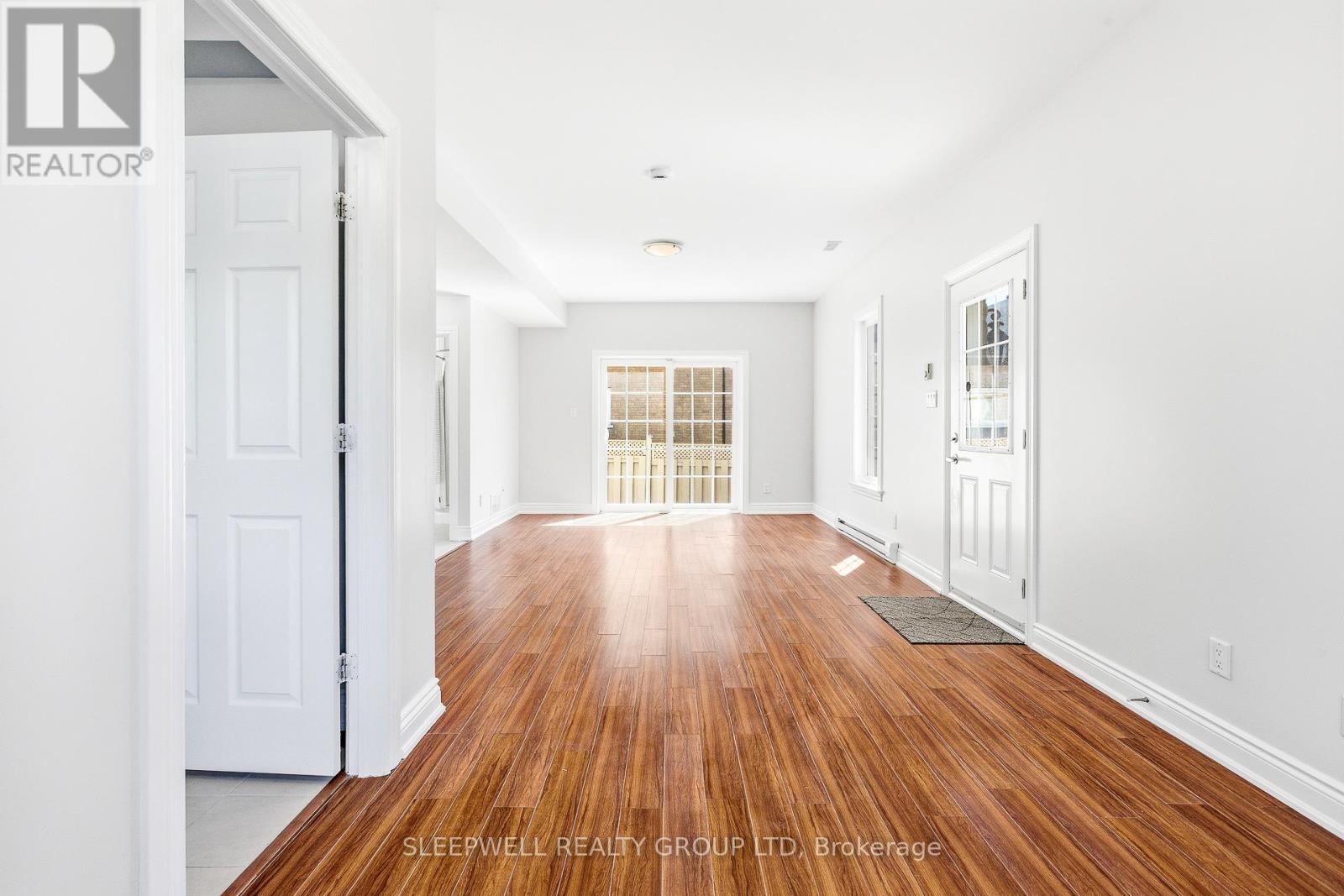 54 Christie Street, Ottawa, Ontario  K1R 0A9 - Photo 4 - X13032854