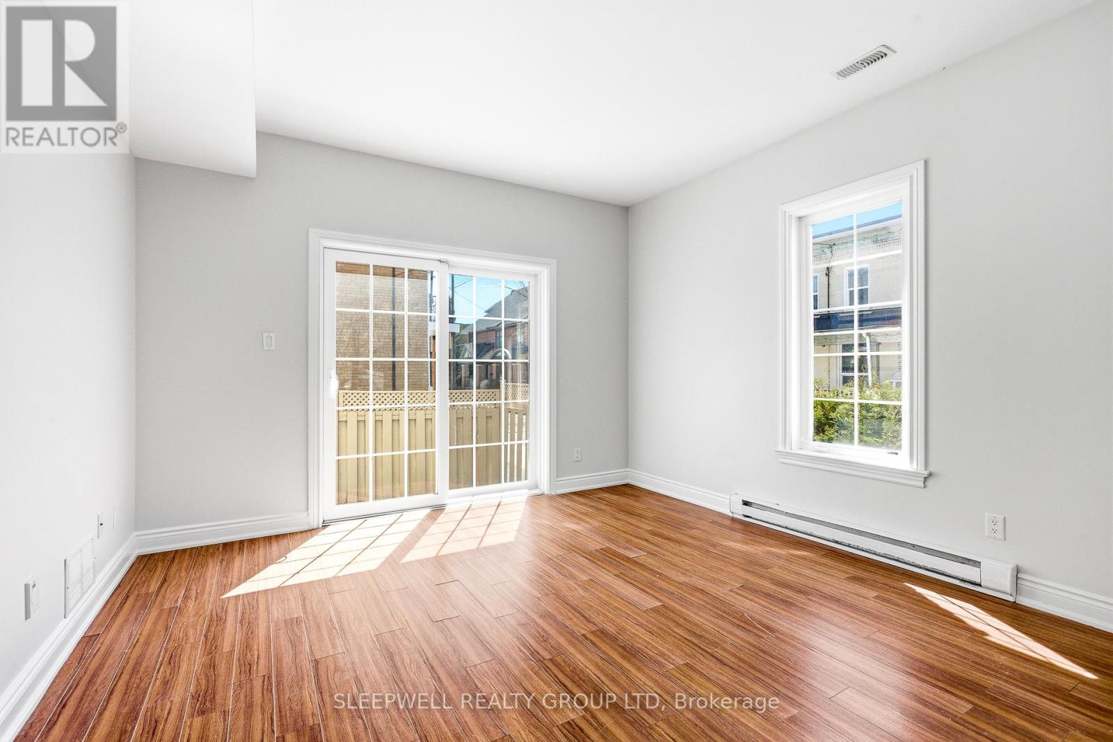 54 Christie Street, Ottawa, Ontario  K1R 0A9 - Photo 8 - X13032854