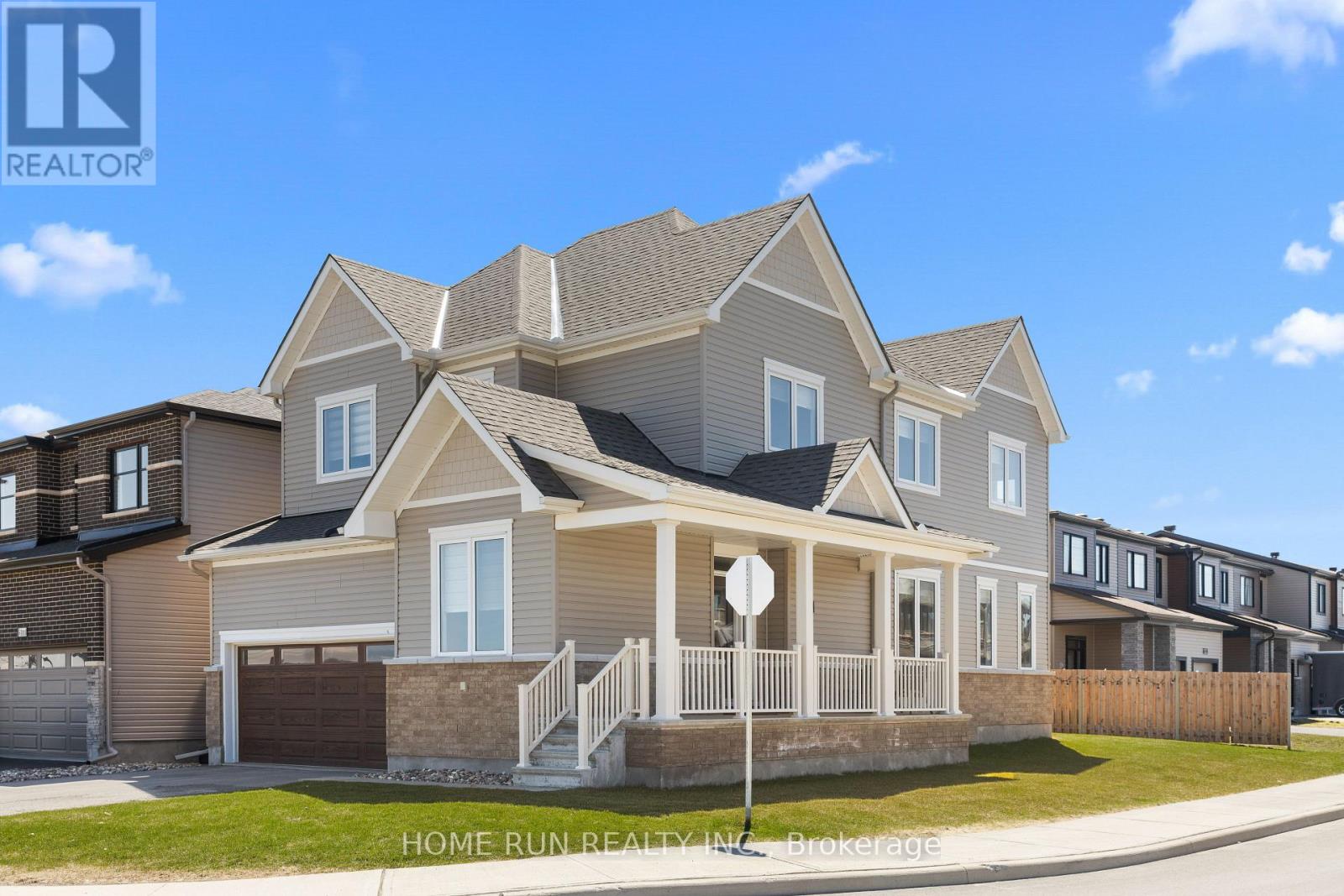 320 Basalt Lane, Ottawa, Ontario  K2T 0P9 - Photo 2 - X13033406