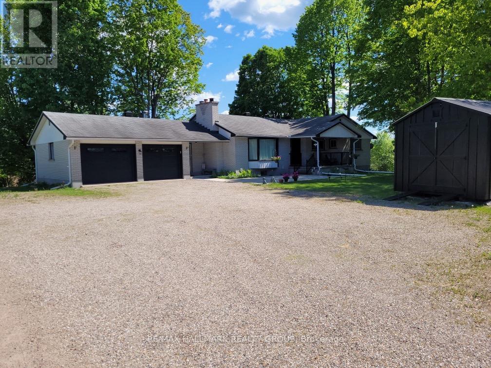 9950 ROUND LAKE ROAD, Laurentian Valley, Ontario