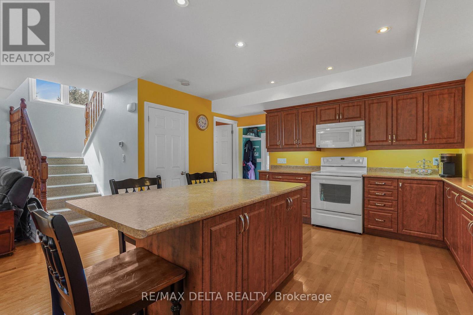 2567 Cleroux Crescent, Ottawa, Ontario  K1W 1B6 - Photo 10 - X13034090