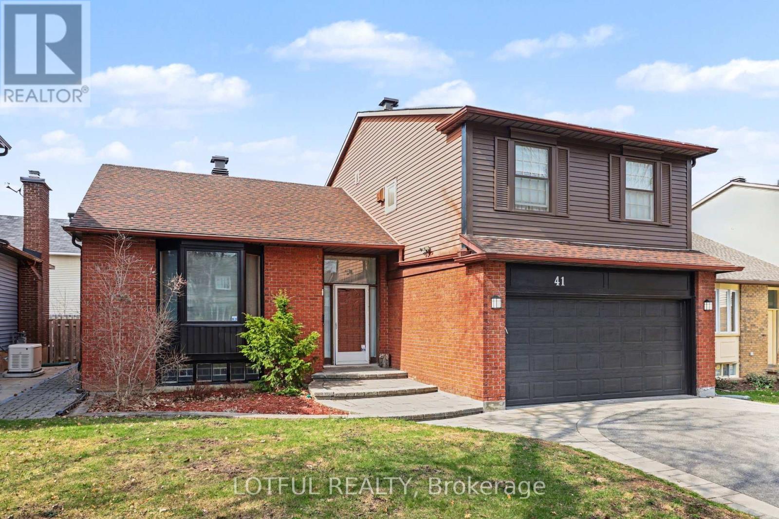 41 PATTERMEAD CRESCENT, Ottawa, Ontario