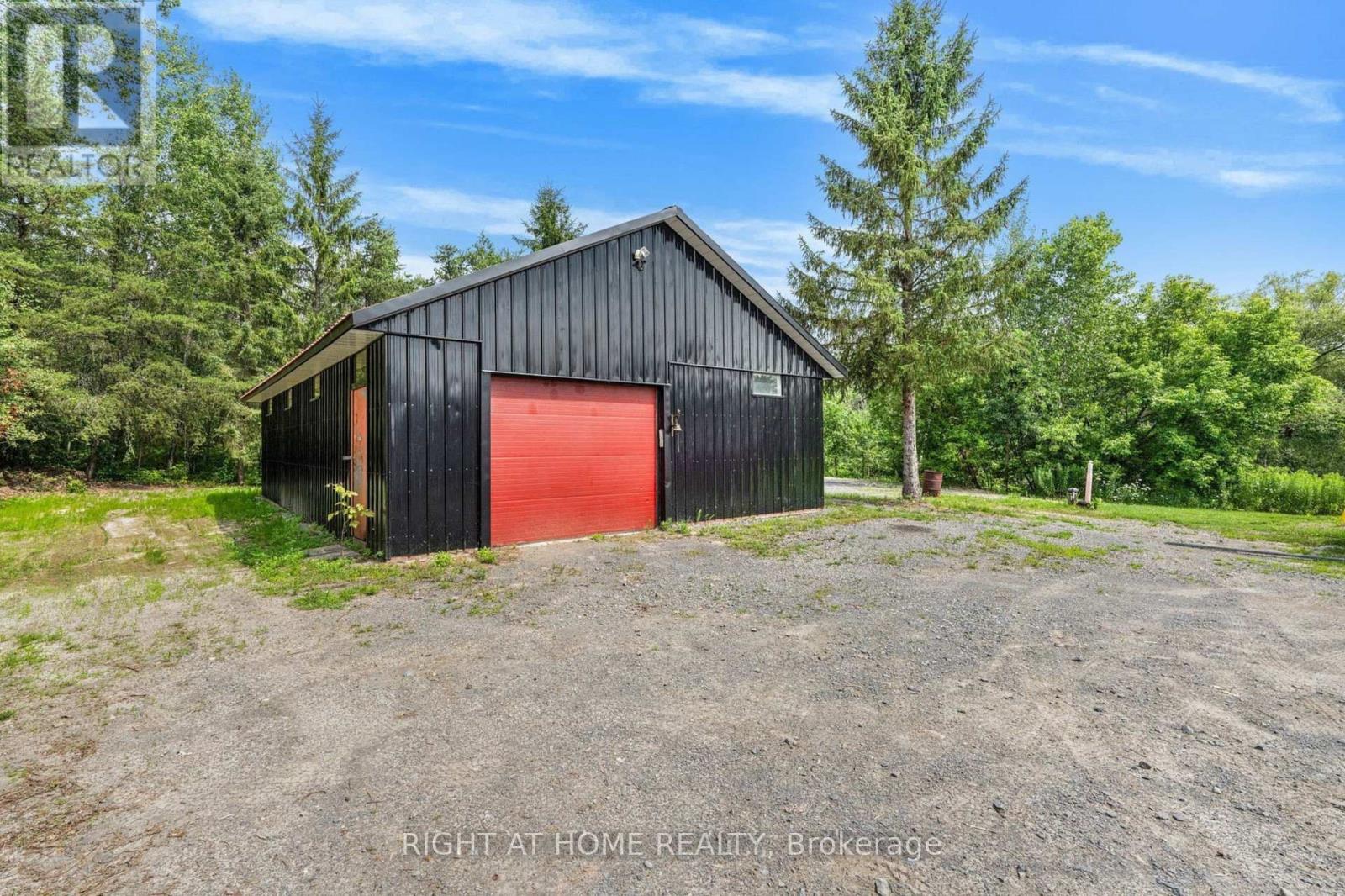 353 Russell Road, Clarence-Rockland, Ontario  K0A 2A0 - Photo 31 - X13036040