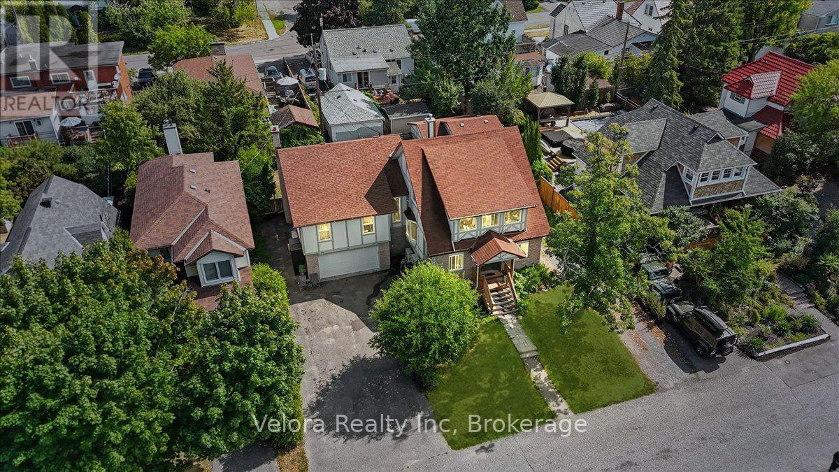 301 ZEPHYR AVENUE, Ottawa, Ontario