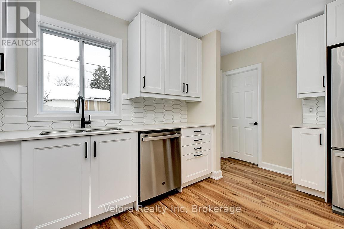 301 Zephyr Avenue, Ottawa, Ontario  K2B 5Z7 - Photo 10 - X13036470