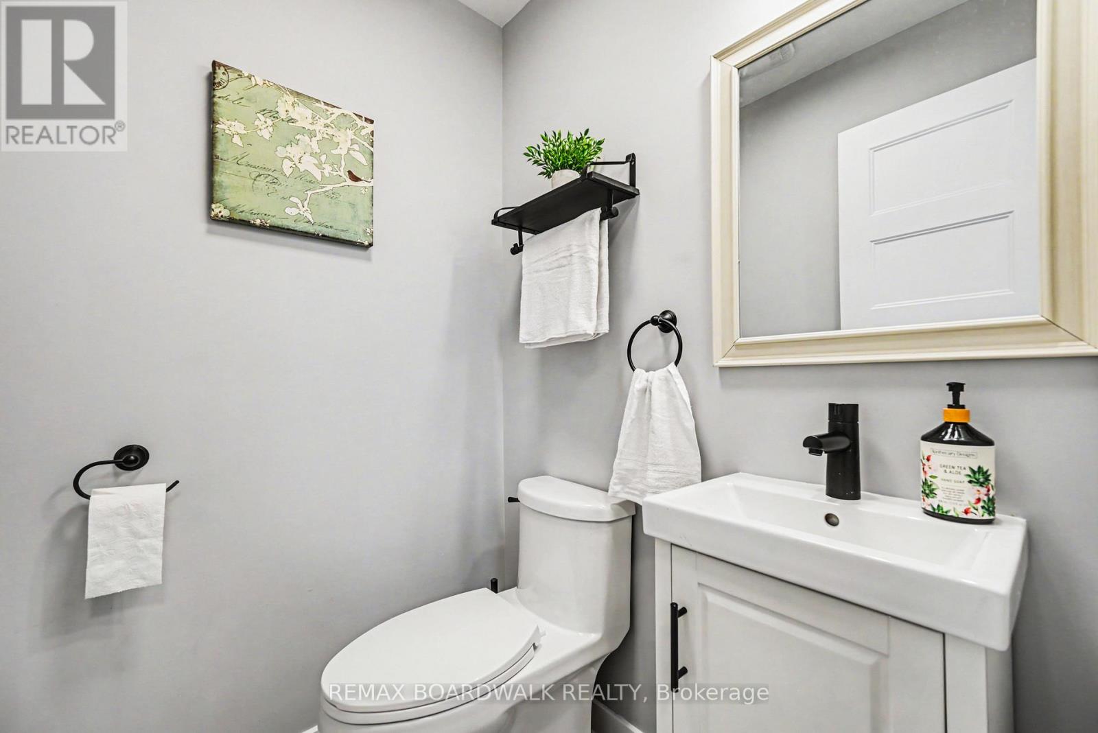 160 Hybrid Street, Russell, Ontario  K0A 1W0 - Photo 17 - X13036566