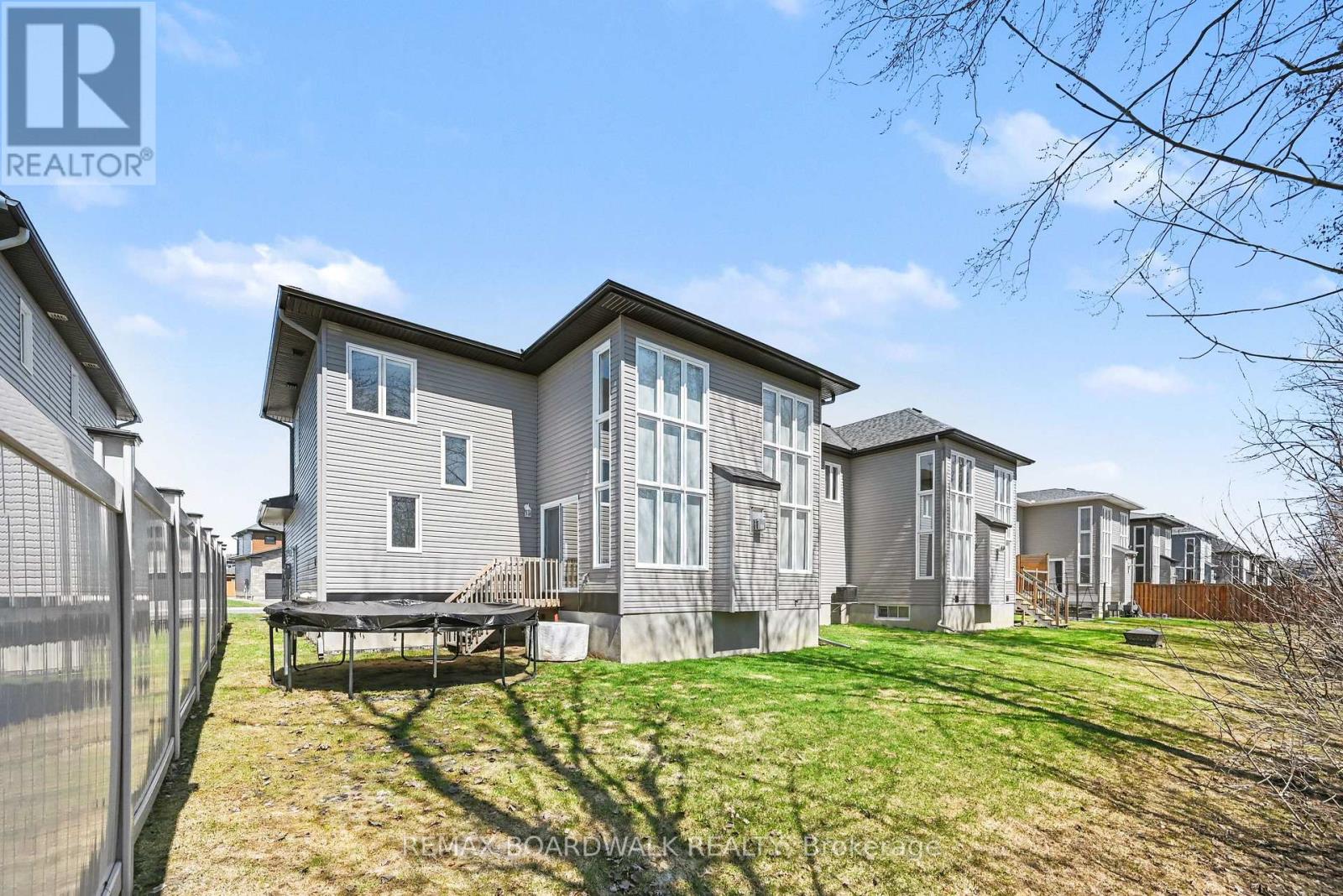 160 Hybrid Street, Russell, Ontario  K0A 1W0 - Photo 31 - X13036566