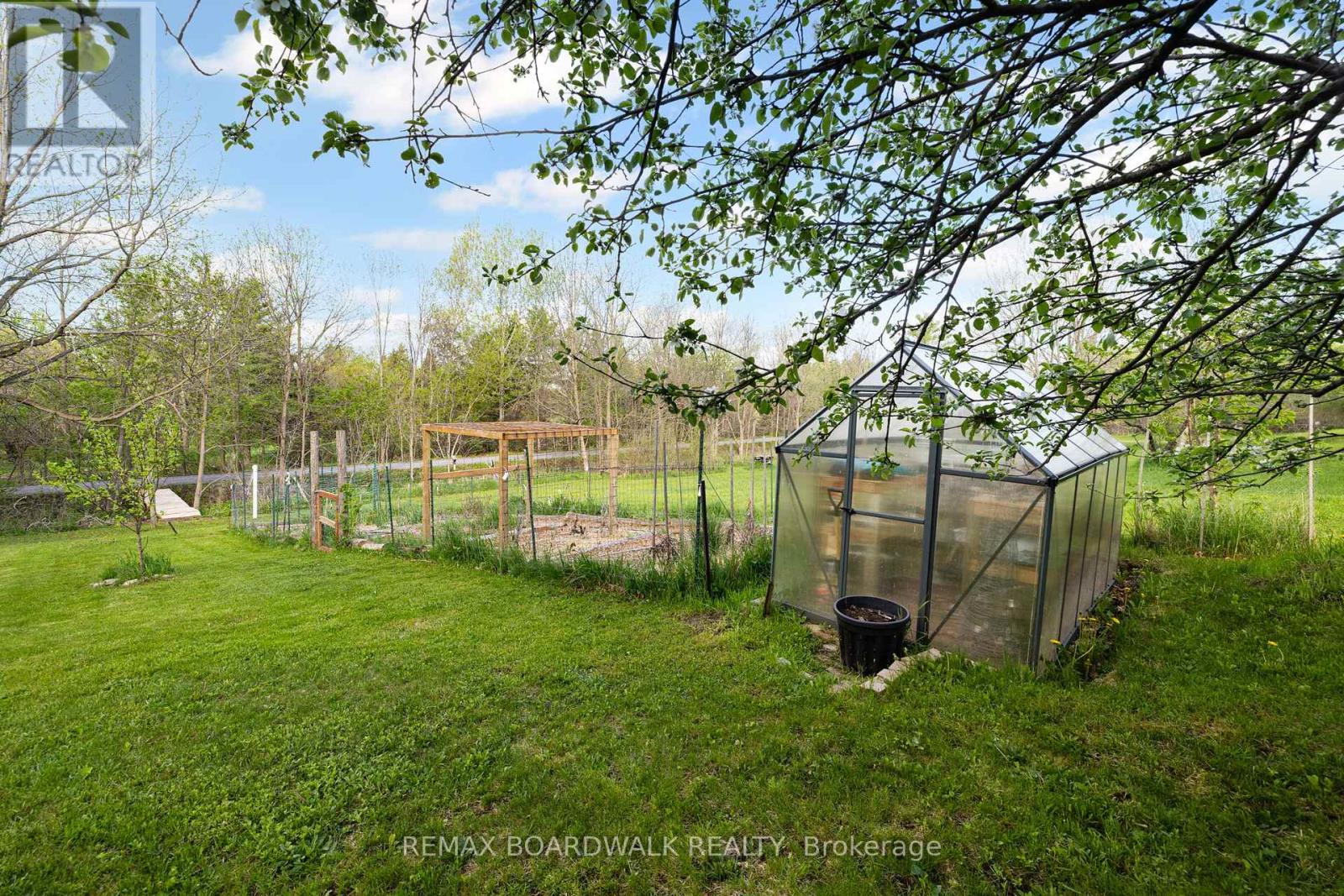 256 Mitcheson Street, Mississippi Mills, Ontario  K0A 1A0 - Photo 35 - X13036608