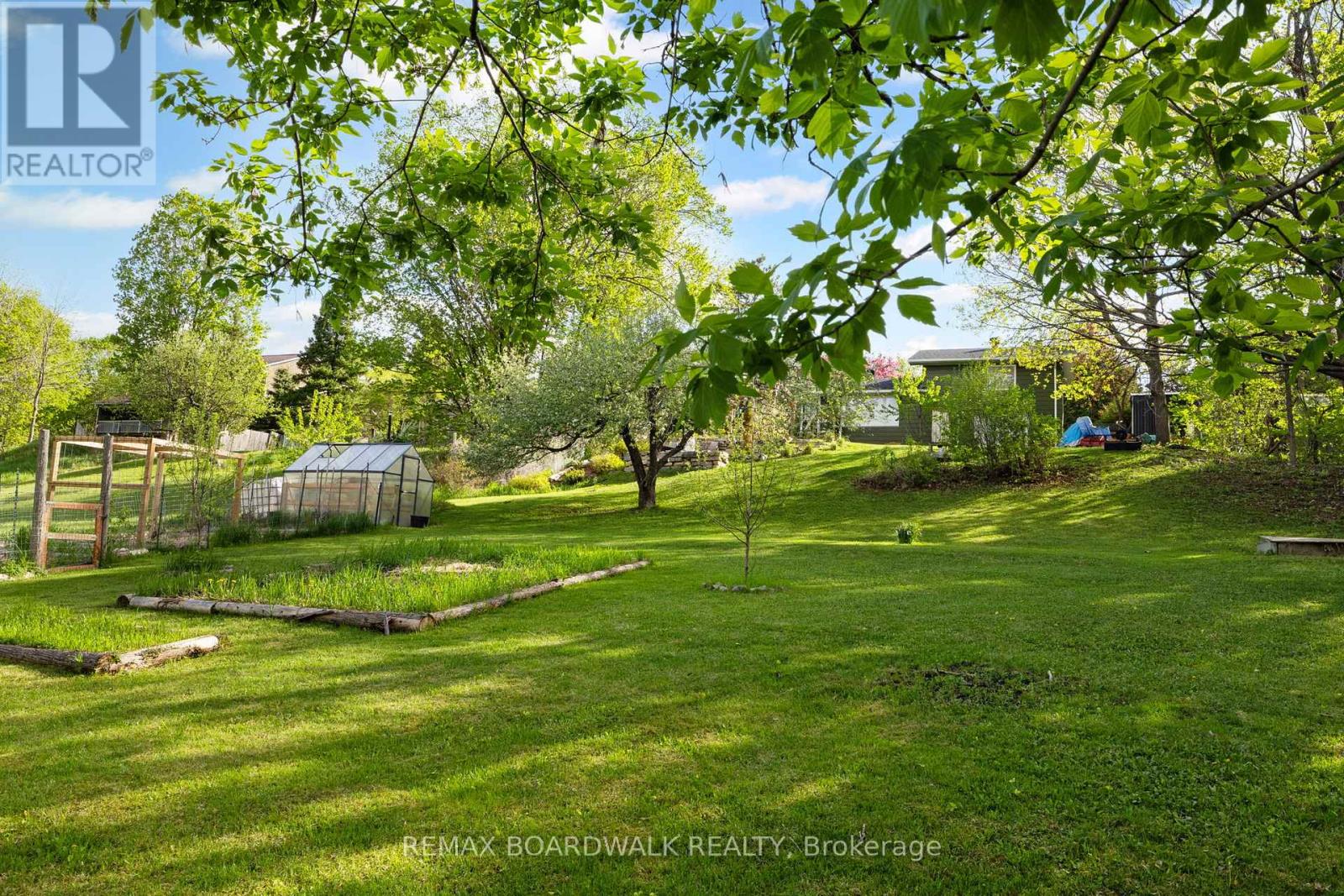 256 Mitcheson Street, Mississippi Mills, Ontario  K0A 1A0 - Photo 37 - X13036608