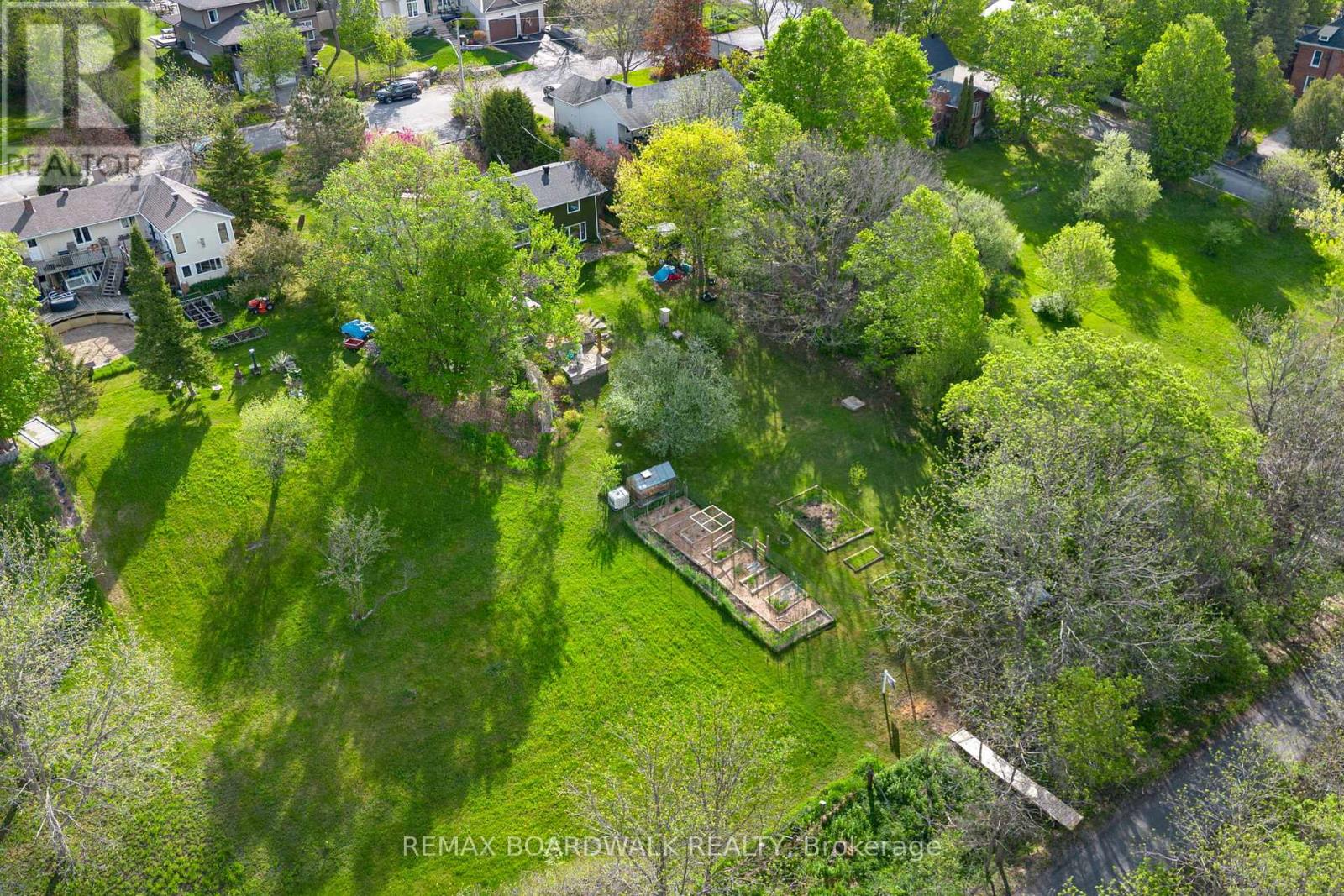 256 Mitcheson Street, Mississippi Mills, Ontario  K0A 1A0 - Photo 39 - X13036608