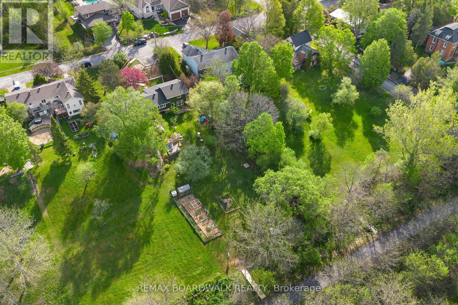 256 Mitcheson Street, Mississippi Mills, Ontario  K0A 1A0 - Photo 4 - X13036608