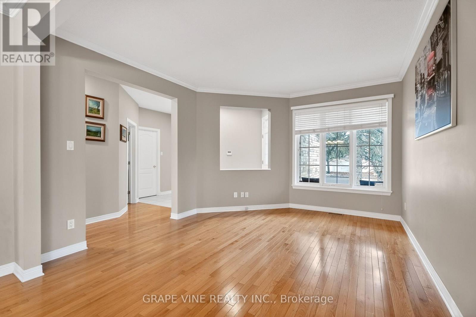 103 Rowallen Place, Ottawa, Ontario  K1T 4E3 - Photo 11 - X13036758