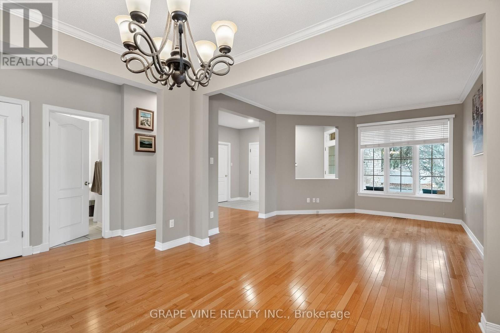 103 Rowallen Place, Ottawa, Ontario  K1T 4E3 - Photo 13 - X13036758