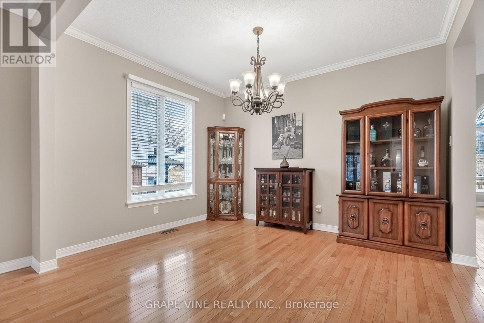 103 Rowallen Place, Ottawa, Ontario  K1T 4E3 - Photo 14 - X13036758