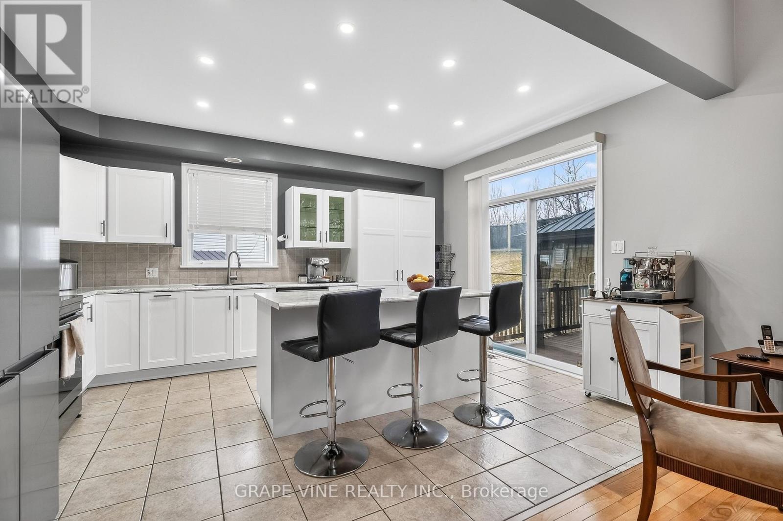 103 Rowallen Place, Ottawa, Ontario  K1T 4E3 - Photo 19 - X13036758