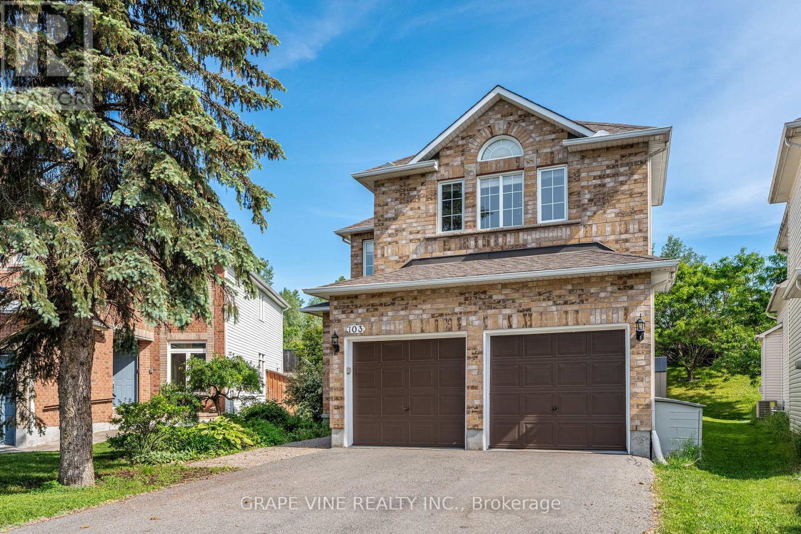 103 Rowallen Place, Ottawa, Ontario  K1T 4E3 - Photo 4 - X13036758