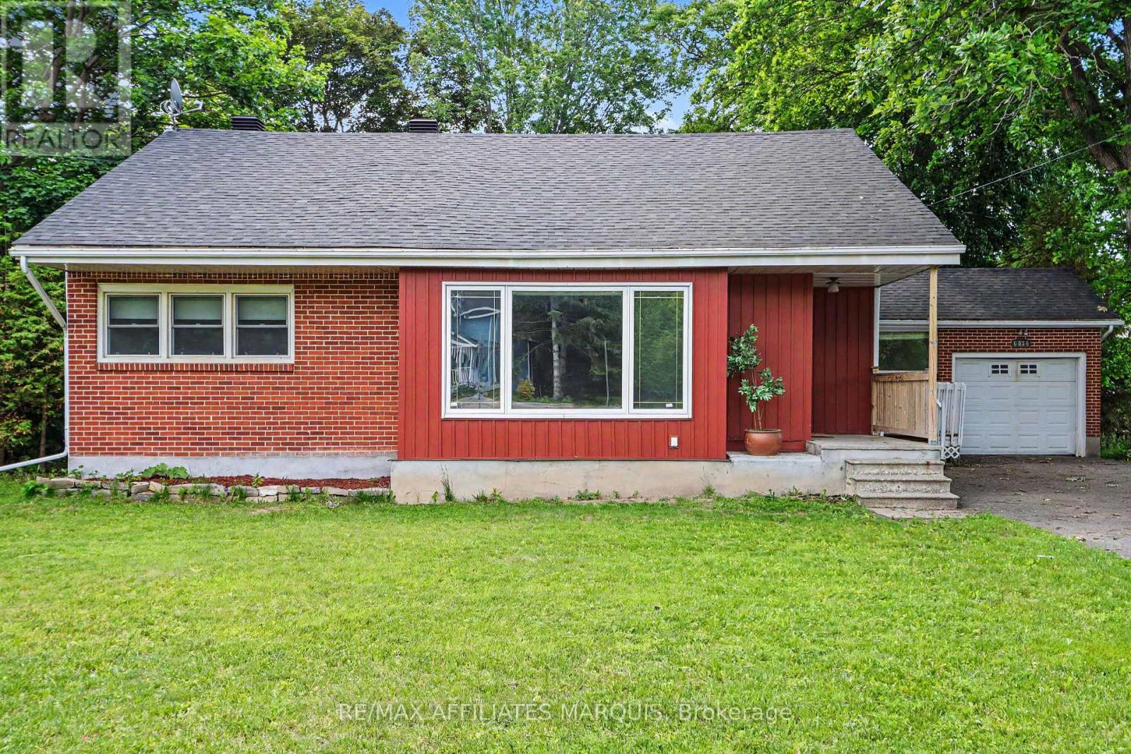 6036 Perth Street, Ottawa, Ontario  K0A 2Z0 - Photo 2 - X13037190