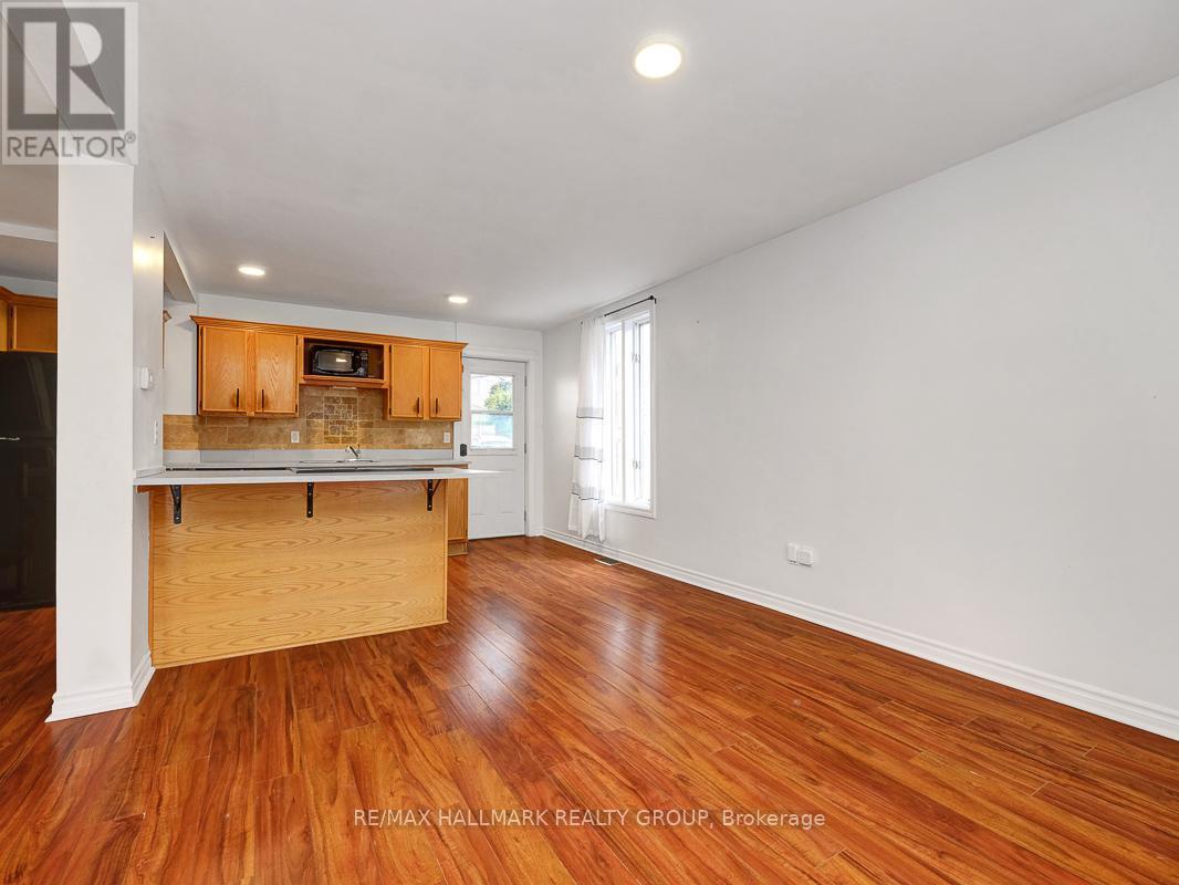 193 Gladu Street, Ottawa, Ontario  K1L 6N3 - Photo 4 - X13037232